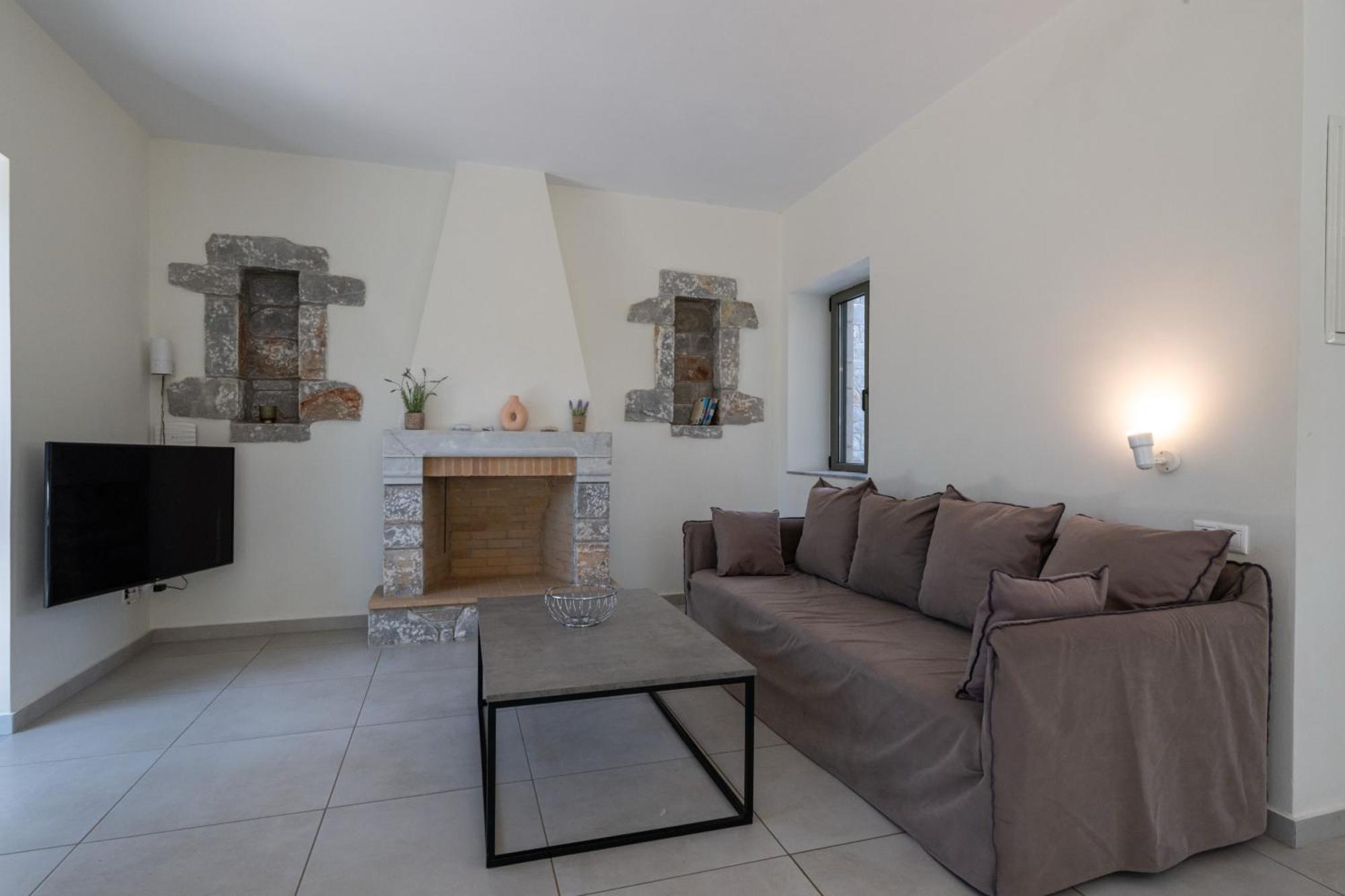 Torri Di Pietra Stoúpa Quarto foto